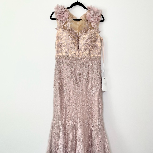 Embroidered Illusion Appliqued Bodice Trumpet Gown NWT - Picture 5 of 6